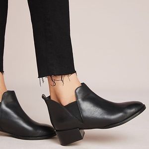 Seychelles Offstage Chelsea Boot Sz 11 (worn once)